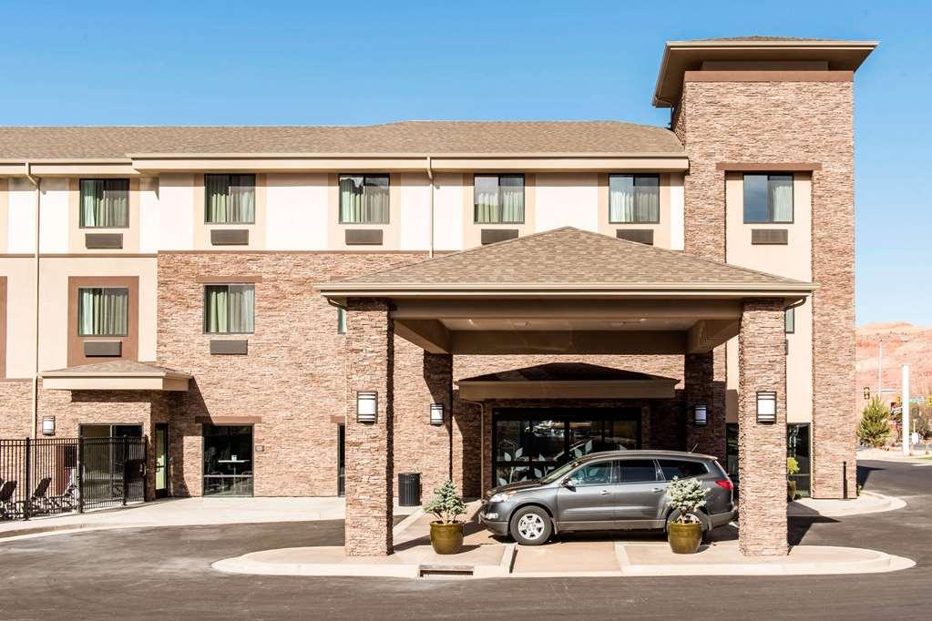 Sleep Inn & Suites Moab Near Arches National Park Экстерьер фото